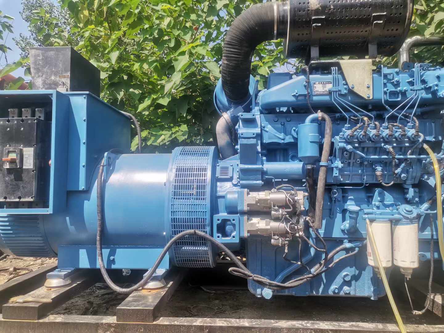 槐荫详细说明降低 800kW 柴油发电机输出电流波动的方法
