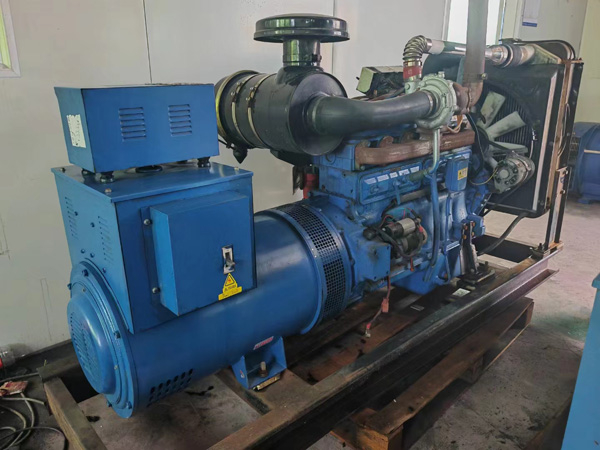 槐荫100kW柴油发电机组使用多级机油有哪些优缺点？